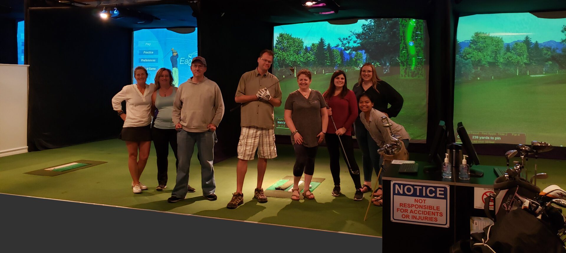 N.M.McMahon_groupimage1_golfsim